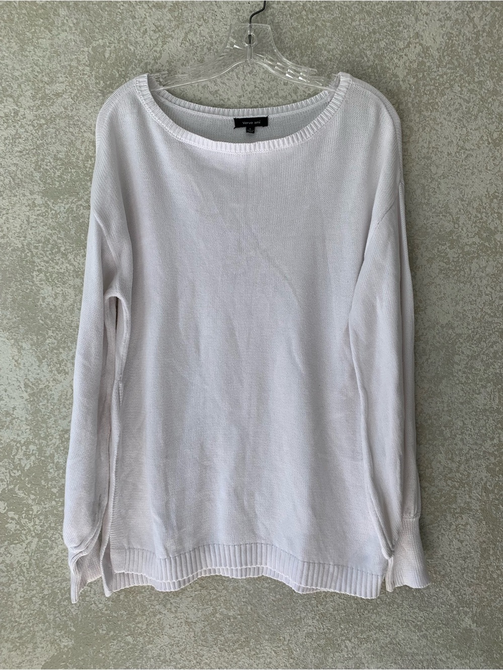 Verve Ami White Scoop Neck Lightweight Sweater